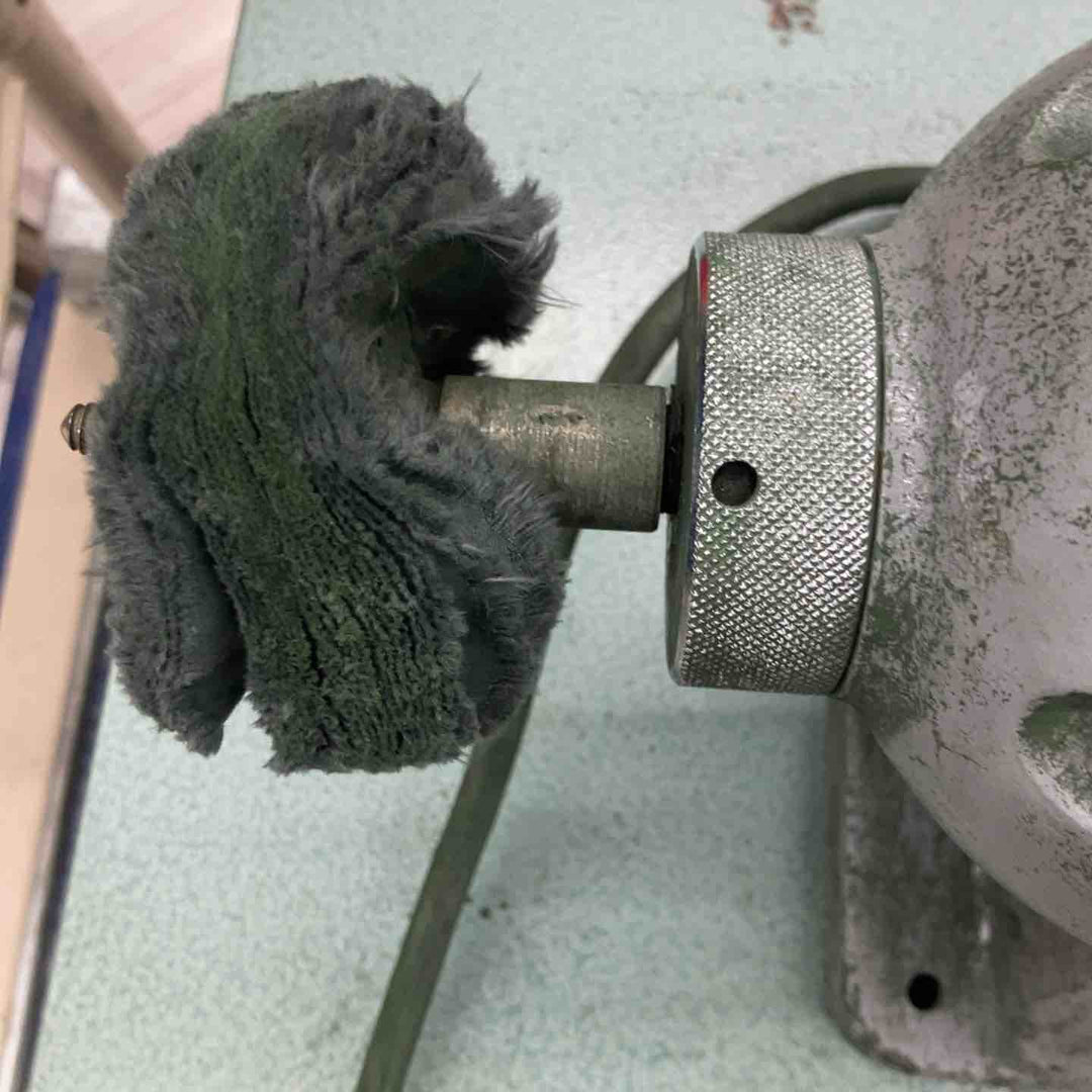 【店頭受取り限定】HARP 卓上グラインダー 集塵機付き 恐らく1200 下村電友舎 電気バッファーDB-100【越谷店】