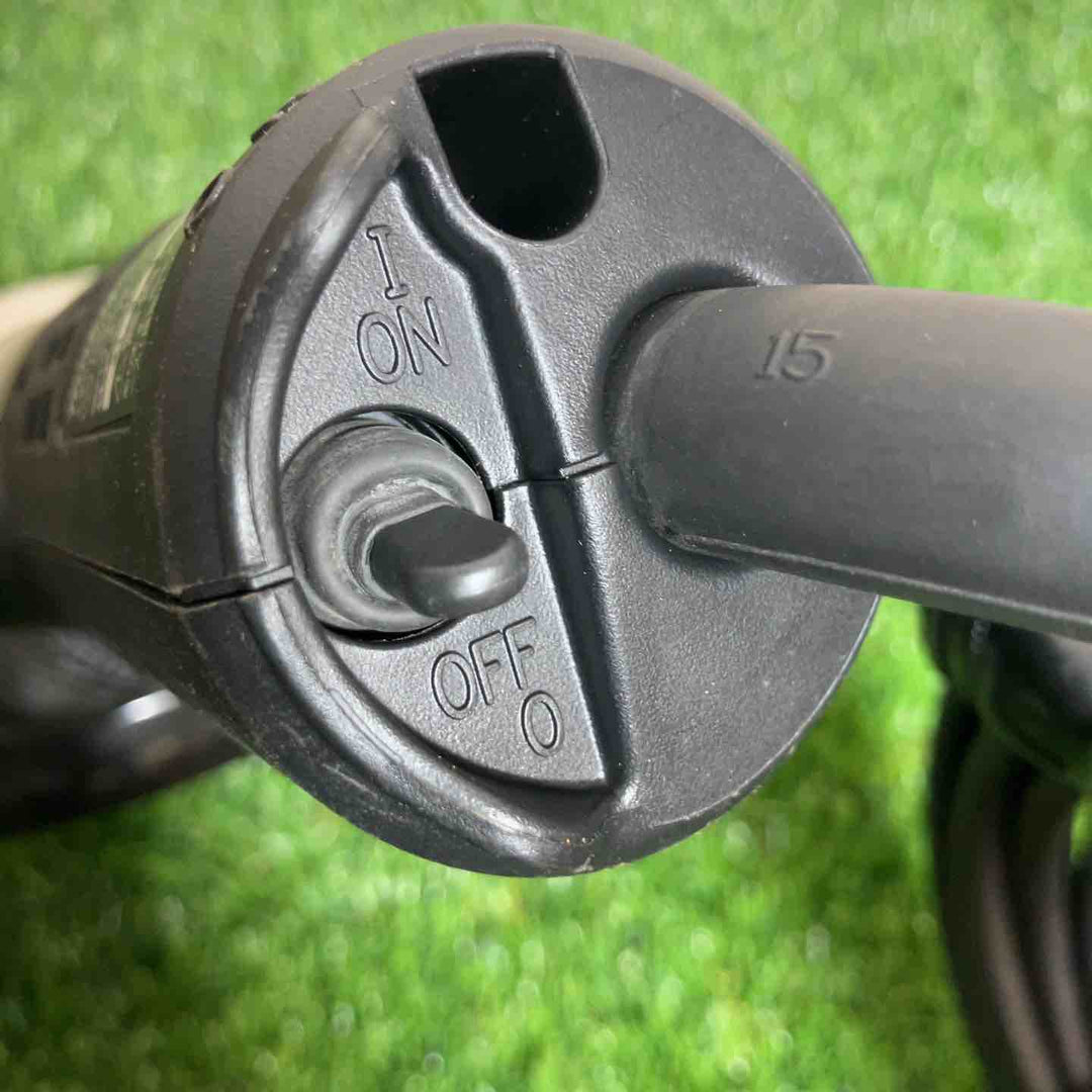 ◇マキタ(makita) 125mmディスクグラインダー 9535【戸田店】