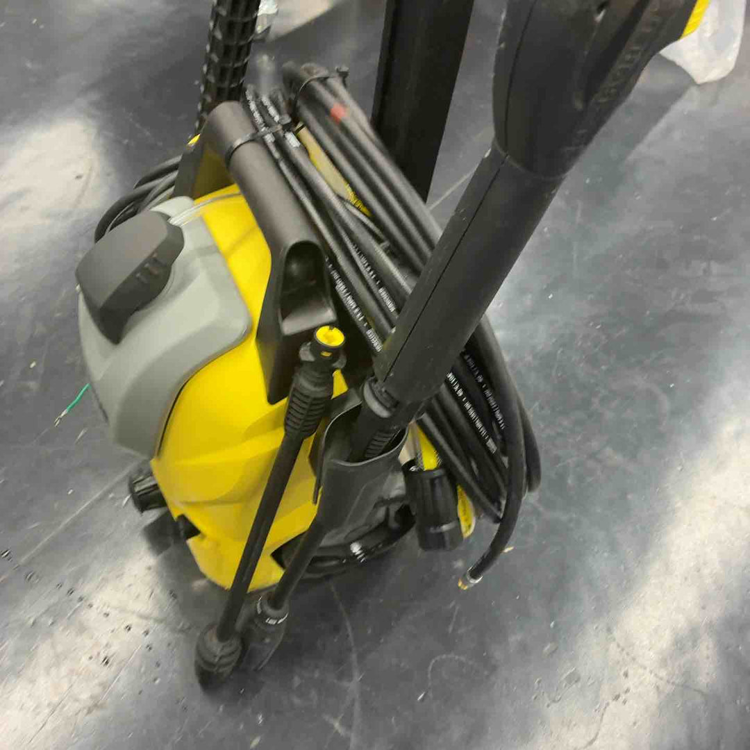 ◇ケルヒャー(KARCHER) 高圧洗浄機 K3 SILENT サイレント ベランダ 1.601-448.0 50Hz K3SLB/5【藤沢店】