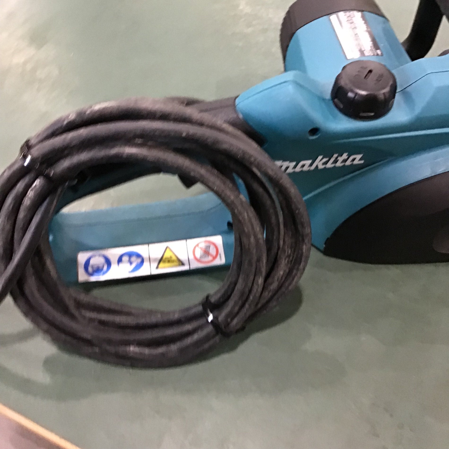 〇マキタ(makita) 電気チェーンソー 350mm MUC351【川口店】 – アクトツールオンラインショップ