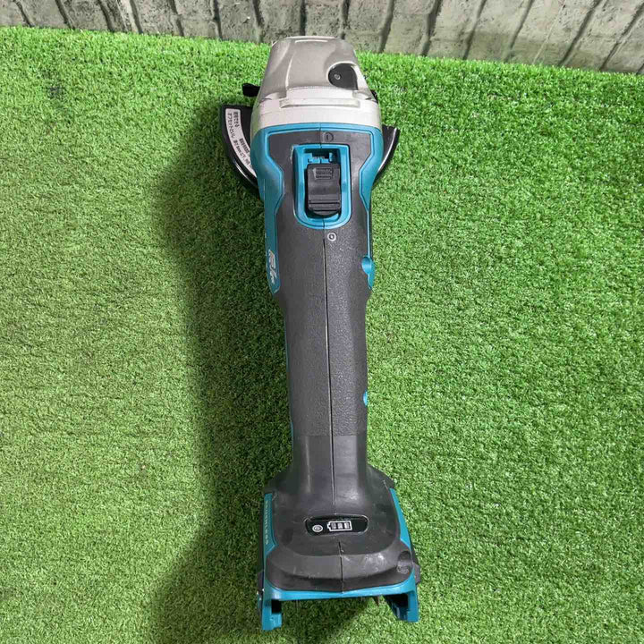 ★マキタ(makita) 100mmコードレスディスクグラインダ GA404DRGXN 動作確認済【川口店】