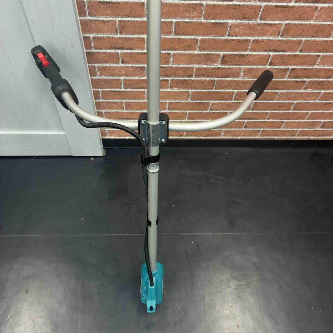 【店頭受取り限定】マキタ(makita) コードレス草刈機 MUR190SDZ【藤沢店】