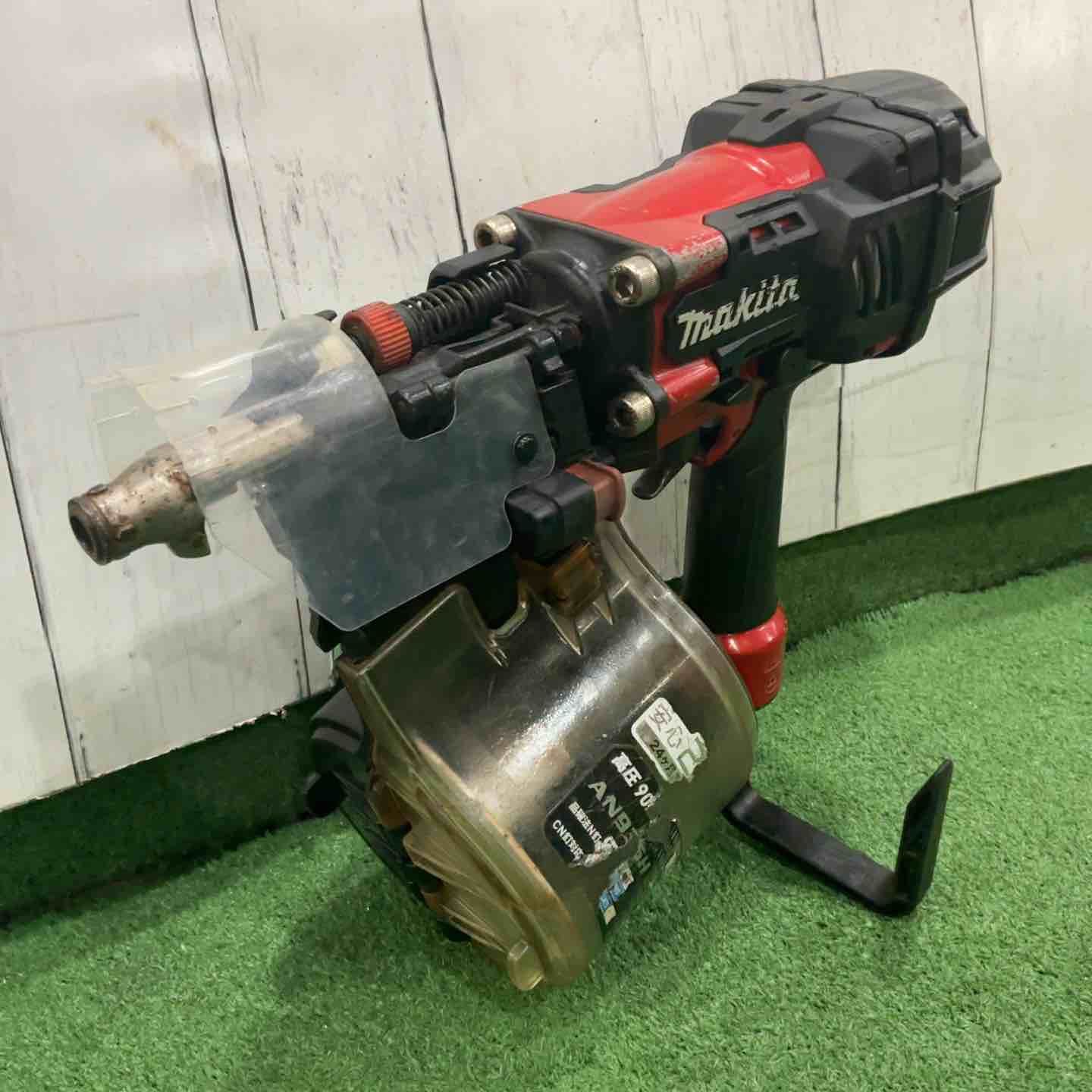 ★マキタ(makita) 高圧エア釘打ち機 AN936H【川口店】 ☆マキタ(makita) 高圧エア釘打ち機 AN936H【川口店】 – アクトツール