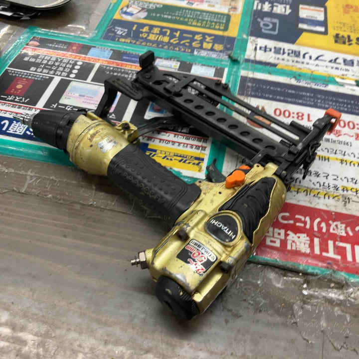★ハイコーキ(HIKOKI ※旧:日立工機) 高圧フロアタッカ N5004HMF　本体のみ【戸田店】
