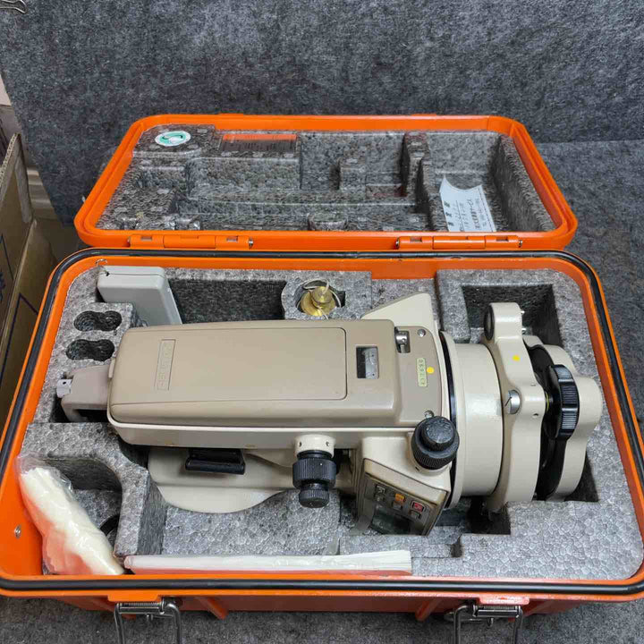 ペンタックス(PENTAX) セオドライト ETH-20C 測量機器 【桶川店】