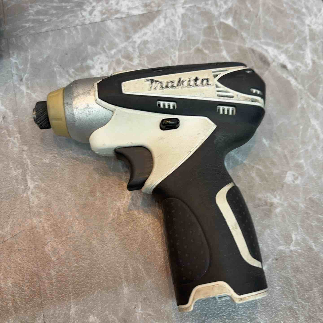 ☆マキタ(makita) コードレスインパクトドライバ TD090DWXW【八潮店】