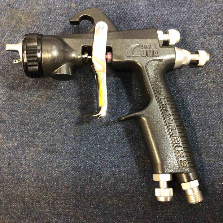 【未使用品】DEVILBISS デビルビス 1.8mm口径 スプレーガン 【塗料カップ + 手元エアバルブ + LEDライト】 セット品【八潮店】