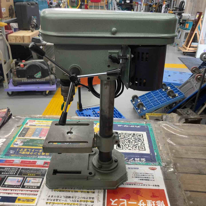◇マキタ(makita) 卓上ボール盤 TB130　ベルト交換推奨【戸田店】