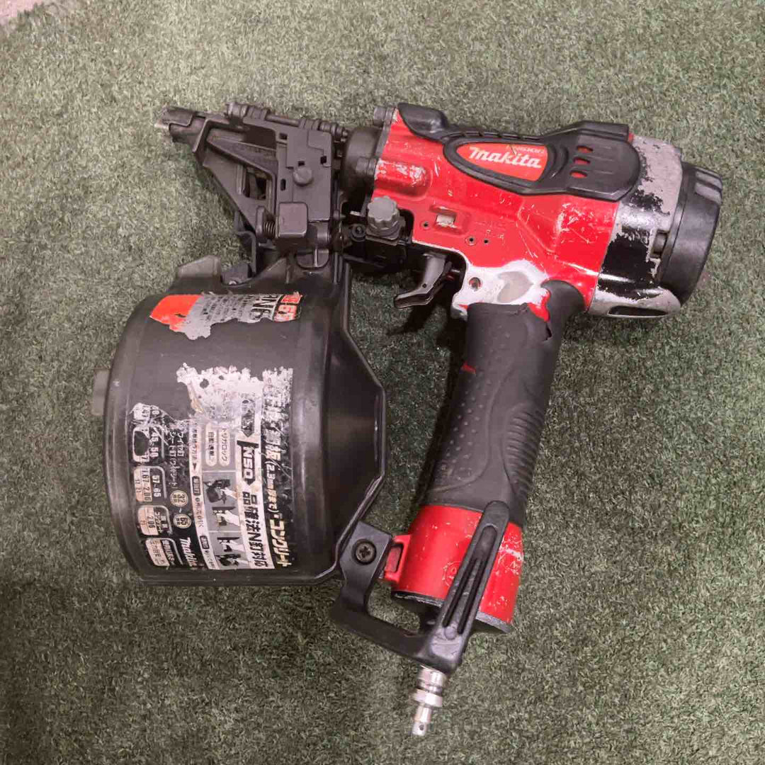 ◇マキタ(makita)  高圧エア釘打ち機 AN610H 動作確認済【川口店】