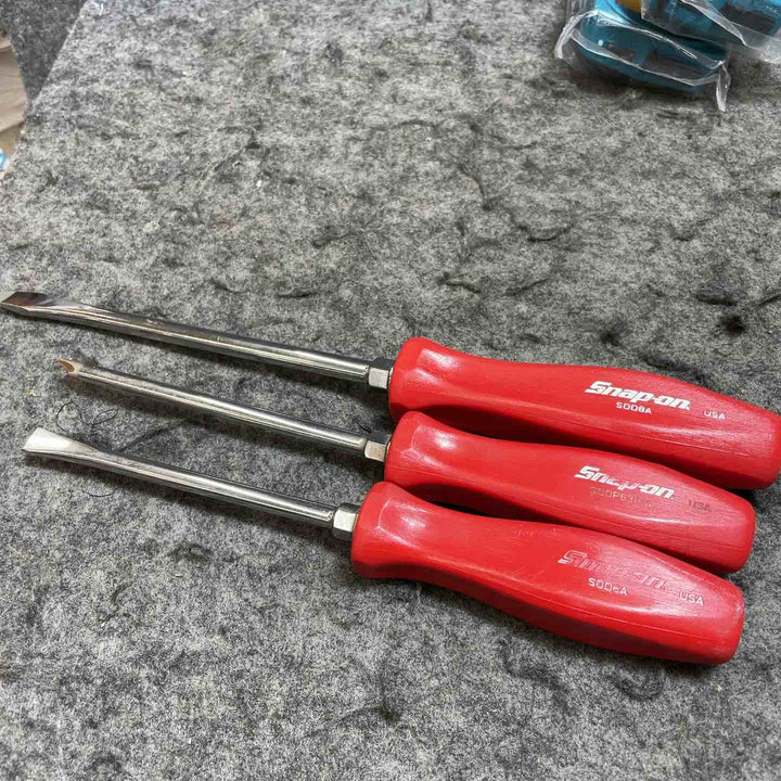 スナップオン(Snap-on) 旧グリップドライバー 3点まとめ SDD8A、SDD6A、SDDP631RA ※先端折れあり【桶川店】