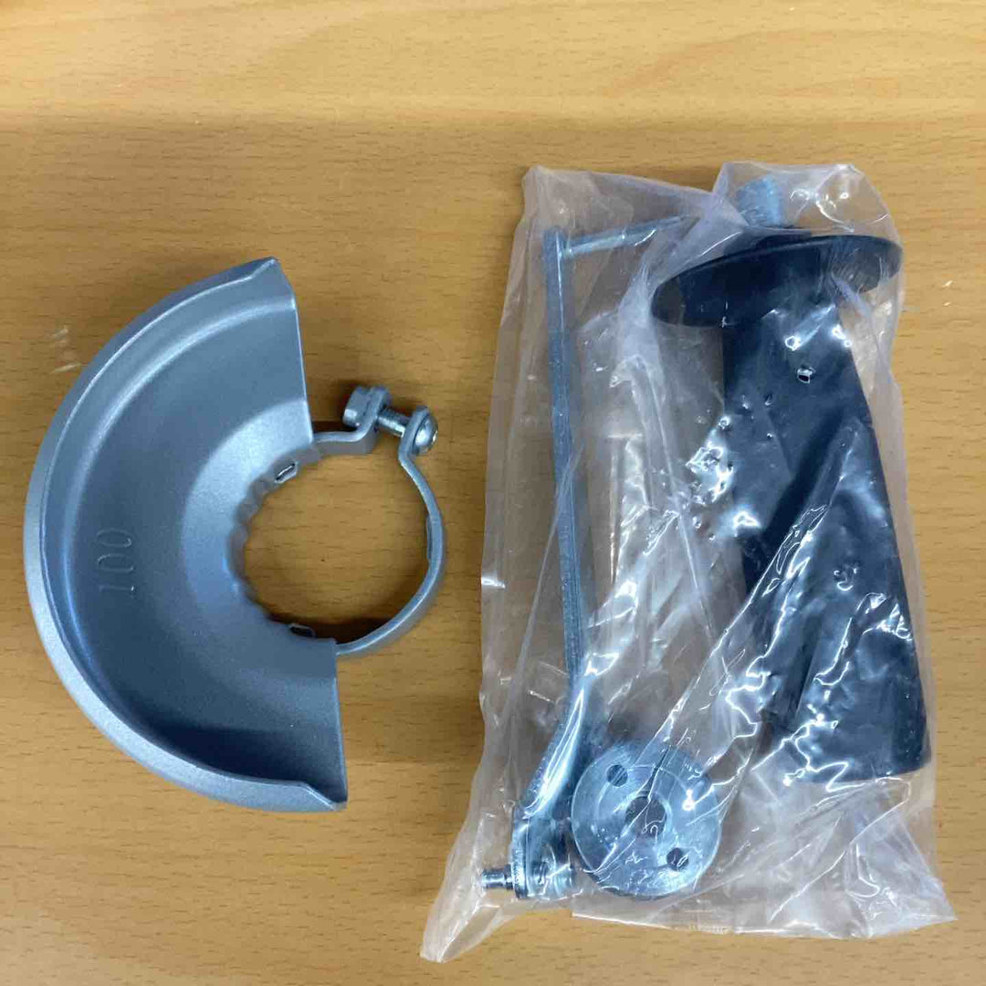 ボッシュ(BOSCH) 100mmディスクグラインダー GWS750-100IDIY 鉄筋 アングル材 仕上げ磨き 建築 石材 加工 コンクリート ブロック レンガ タイル 研磨 ガラス 断面磨き 加工【越谷店】