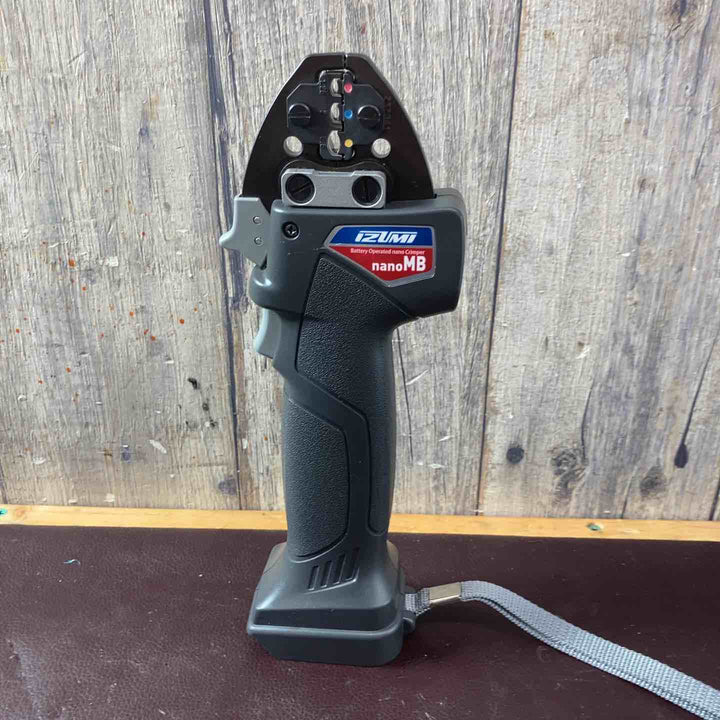 【中古美品】 泉精器(IZUMI) コードレス圧着機 nanoMB バッテリー・充電器・ケース付【東大和店】