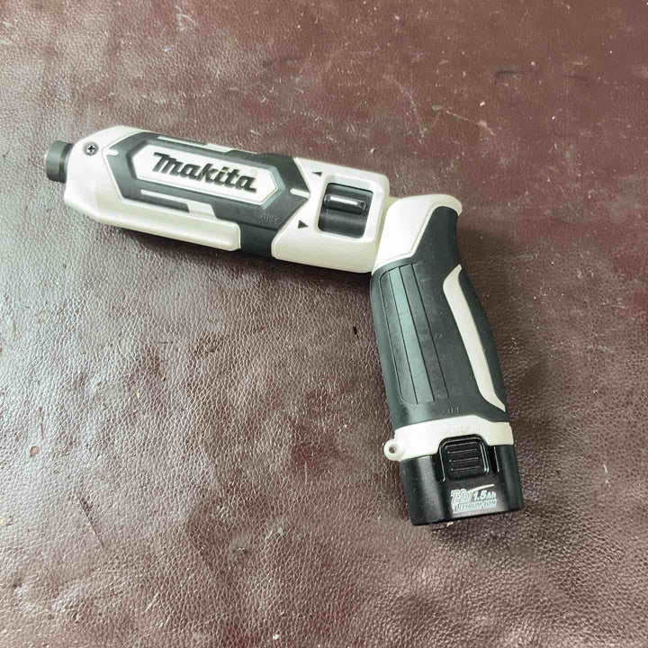 【中古品】★マキタ(makita) コードレスペンインパクトドライバー TD022DSHXW【東大和店】