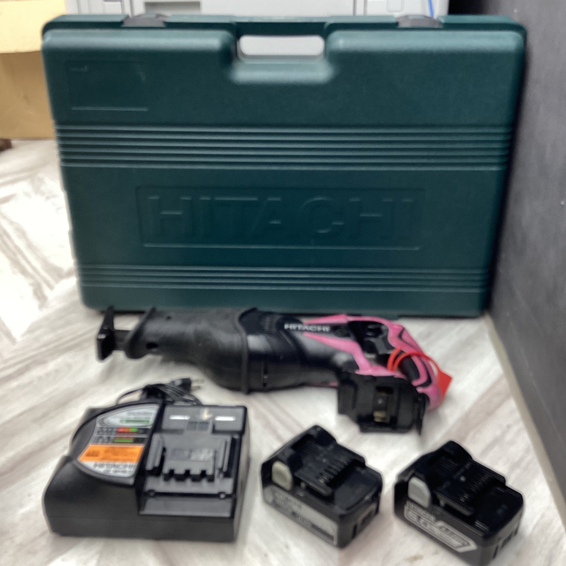 HiKOKI(旧日立工機) 18Vコードレスセーバソー CR18DSL(LSCK)て【越谷店
