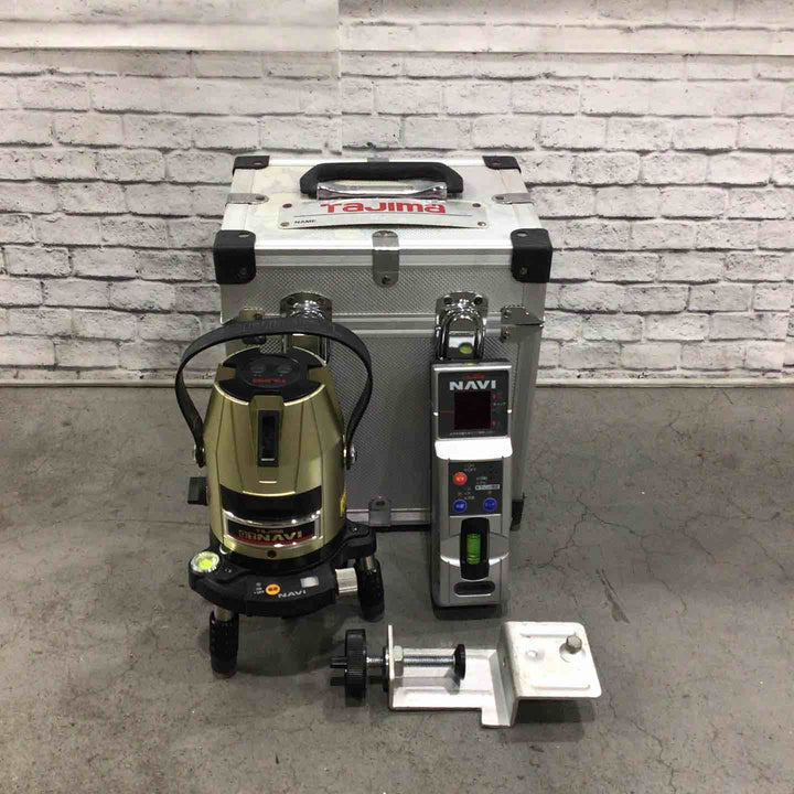 ◇タジマ(TAJIMA) レーザー墨出し器 GT5Z-Ni 矩十字・横 GT5Z-NI【川口店】