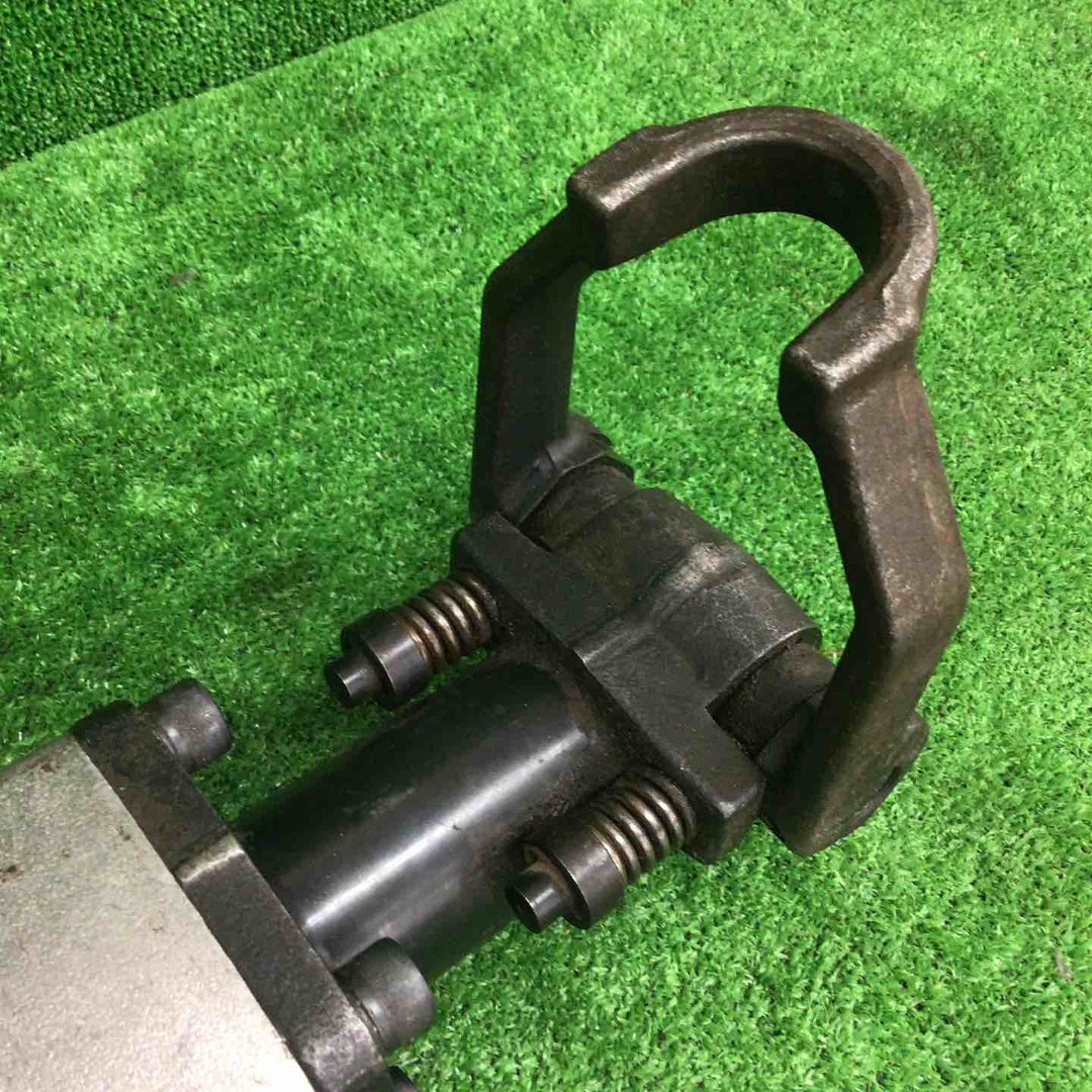 【中古品 / 店頭受取り限定】 マキタ/makita 電動ハンマ HM1800 【鴻巣店】