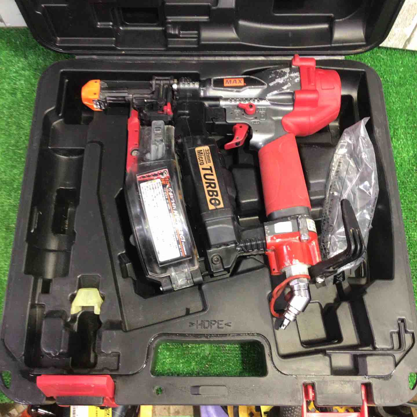 マックス/MAX 高圧エアネジ打ち機・HV-R32G1 ☆マックス(MAX) 高圧エアネジ打ち機 HV-R32G1【町田店】 – アクト