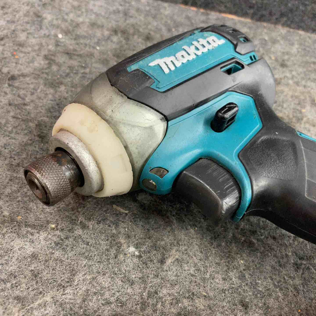 ★マキタ(makita) コードレスインパクトドライバー TD136DRFX【鴻巣店】
