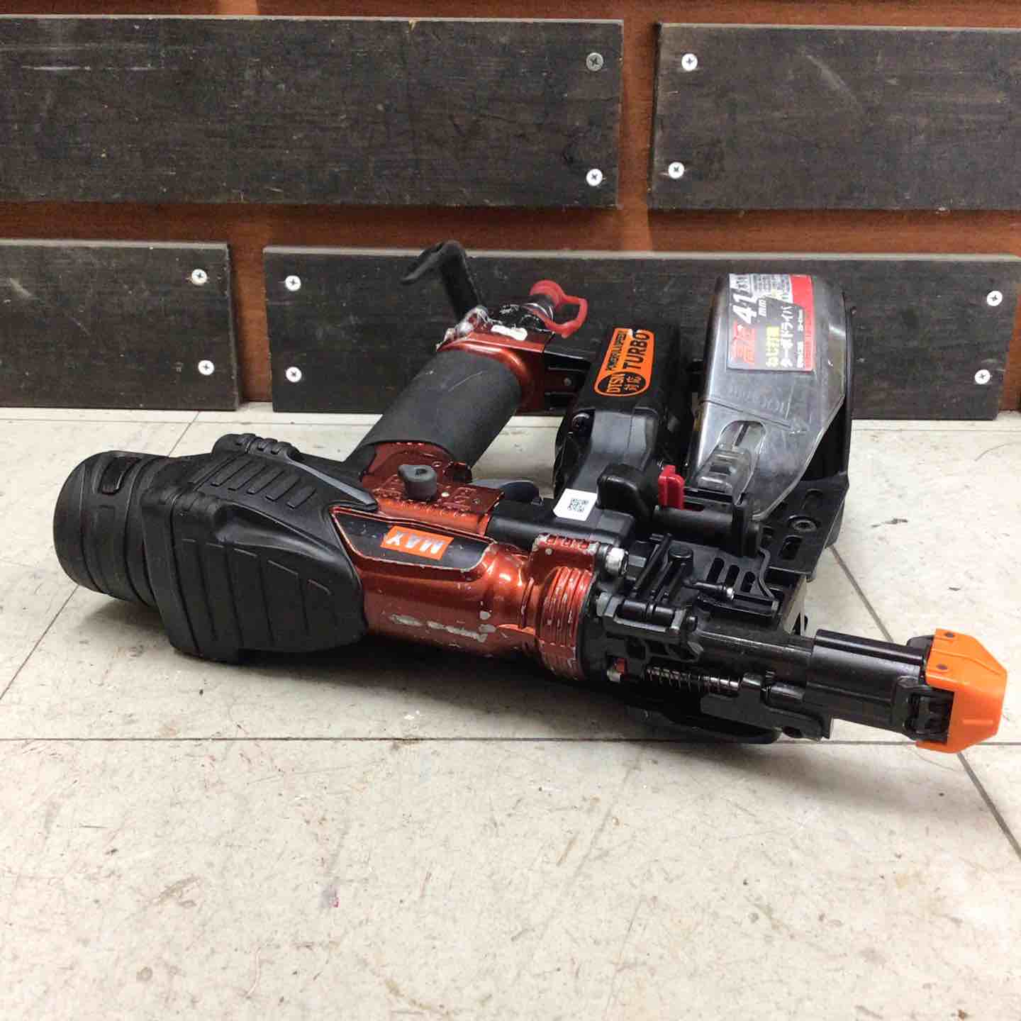 品】 マックス/MAX 高圧エアネジ打ち機 HV-R41G4-R 【鴻巣店