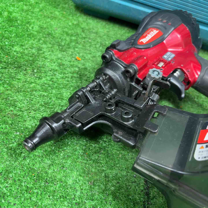 ★マキタ(makita) 高圧エア釘打ち機 AN510HS サイディング【草加店】