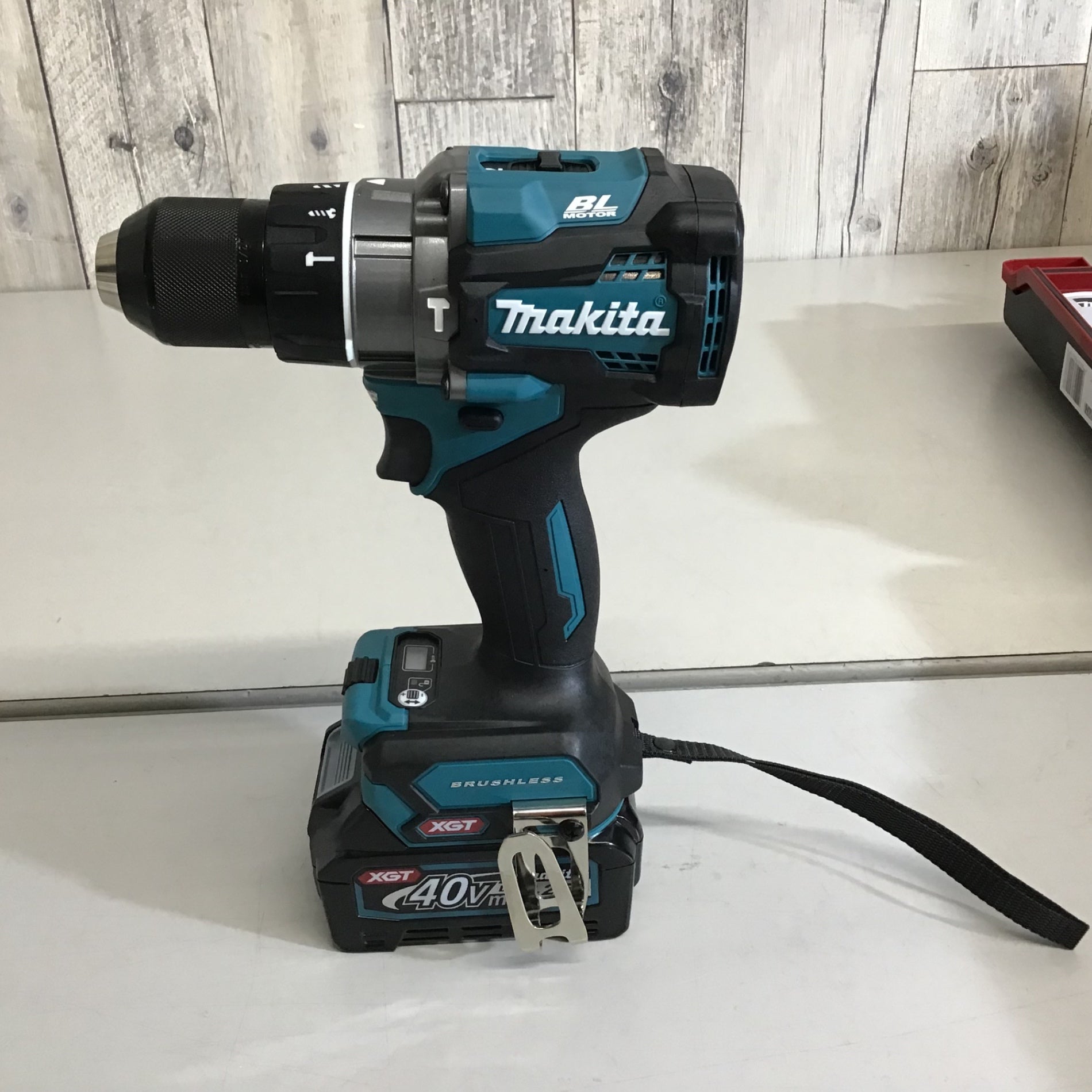 未使用品】☆マキタ(makita) 40V コードレス振動ドリル 未使用品】☆マキタ(makita) 40V コードレス振動ドリル