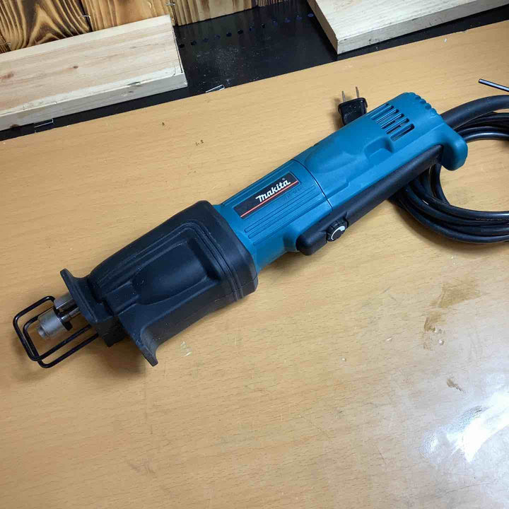 ★マキタ(makita) 小型レシプロソー JR1000FT【越谷店】