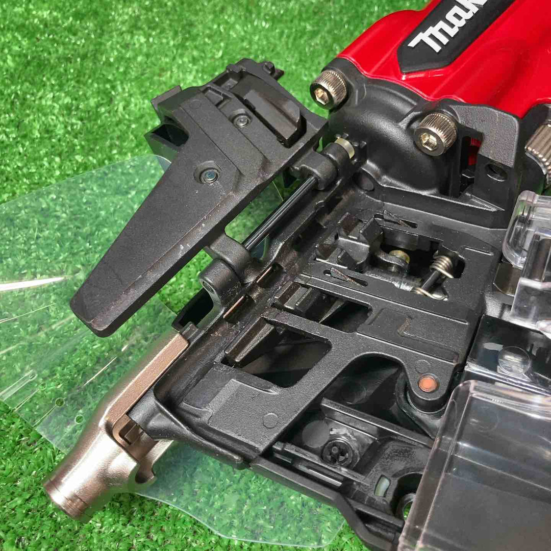 【最新モデル】マキタ(makita) 90mm 高圧エア釘打ち機 AN937H【岩槻店】