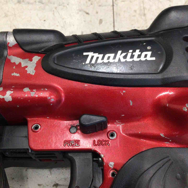 【中古品】 マキタ/makita 高圧エア釘打ち機 AN930H 【鴻巣店】