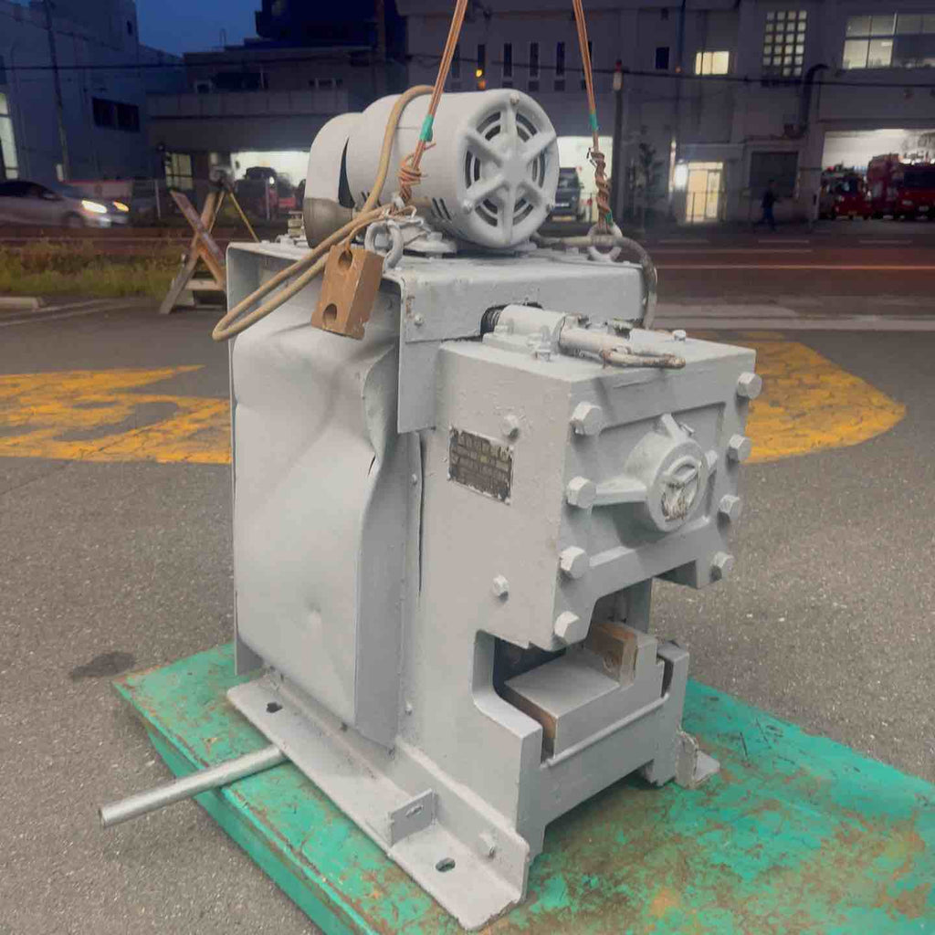 ☆中古品 東陽建設工機 鉄筋切断機 カッター C-33 三相200V 動作問題なし☆ 中古※備考必読※店頭受取り限定】 TOYO 東陽建設工機 鉄筋切断機 C-32