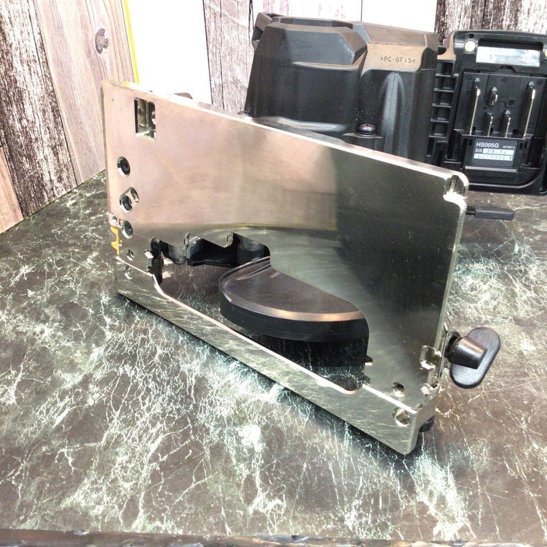 ★マキタ(makita) コードレスマルノコ HS005GZB【八潮店】