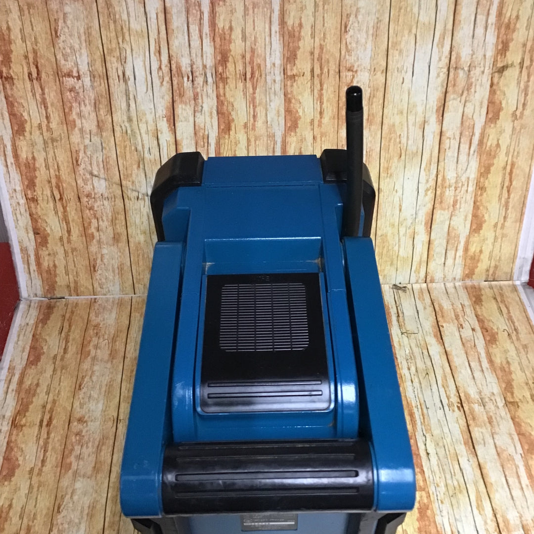 ★マキタ(makita) コードレスラジオ MR108【川崎店】