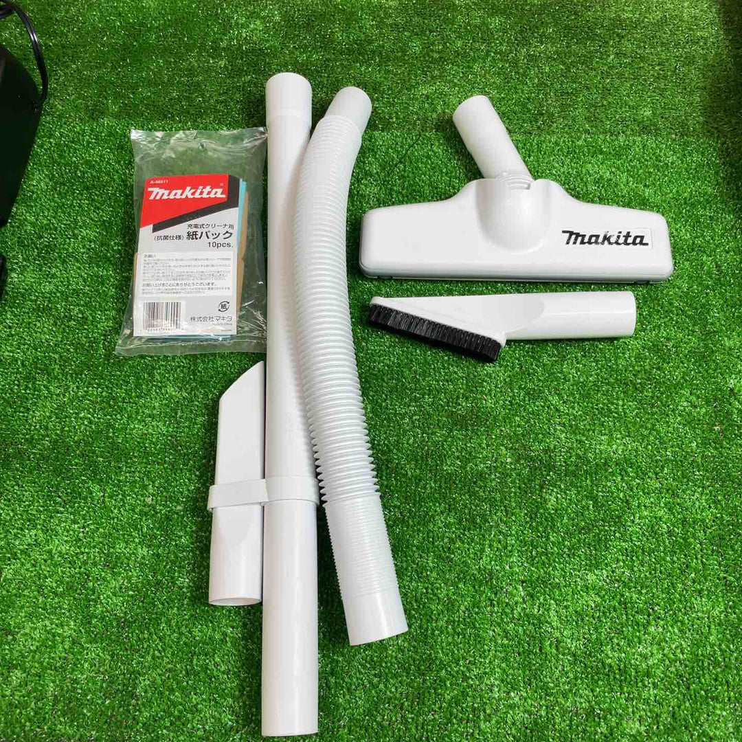 マキタ(makita) コードレスクリーナー CL182FDRFW サイクロンアタッチメント他付属品多数有【桶川店】