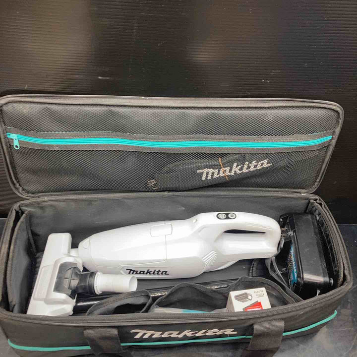 ◇マキタ(makita) コードレスクリーナ CL107FDZW【川越店】
