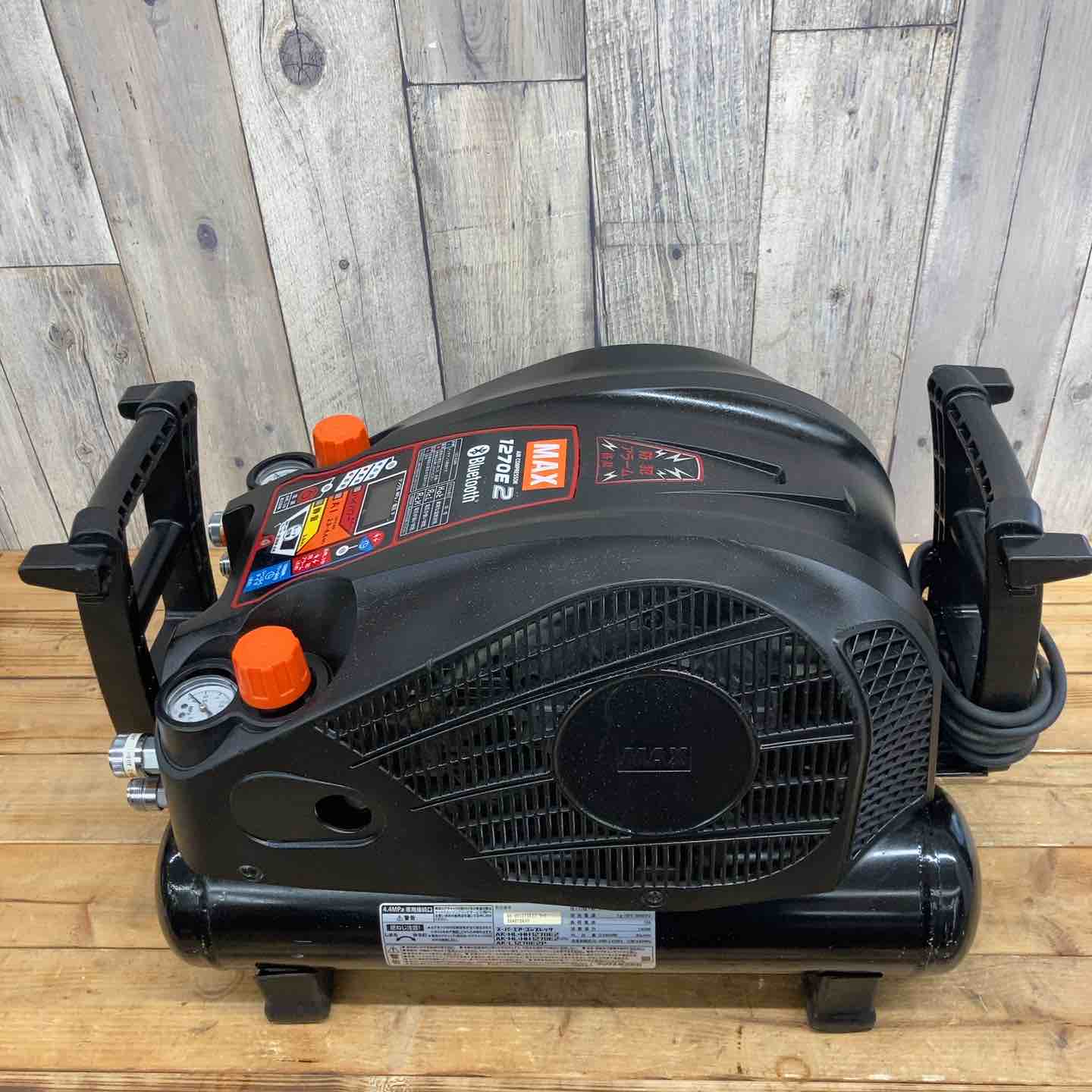 マックス(MAX) エアコンプレッサー AK-HH1270E2_ブラック 【東大和店