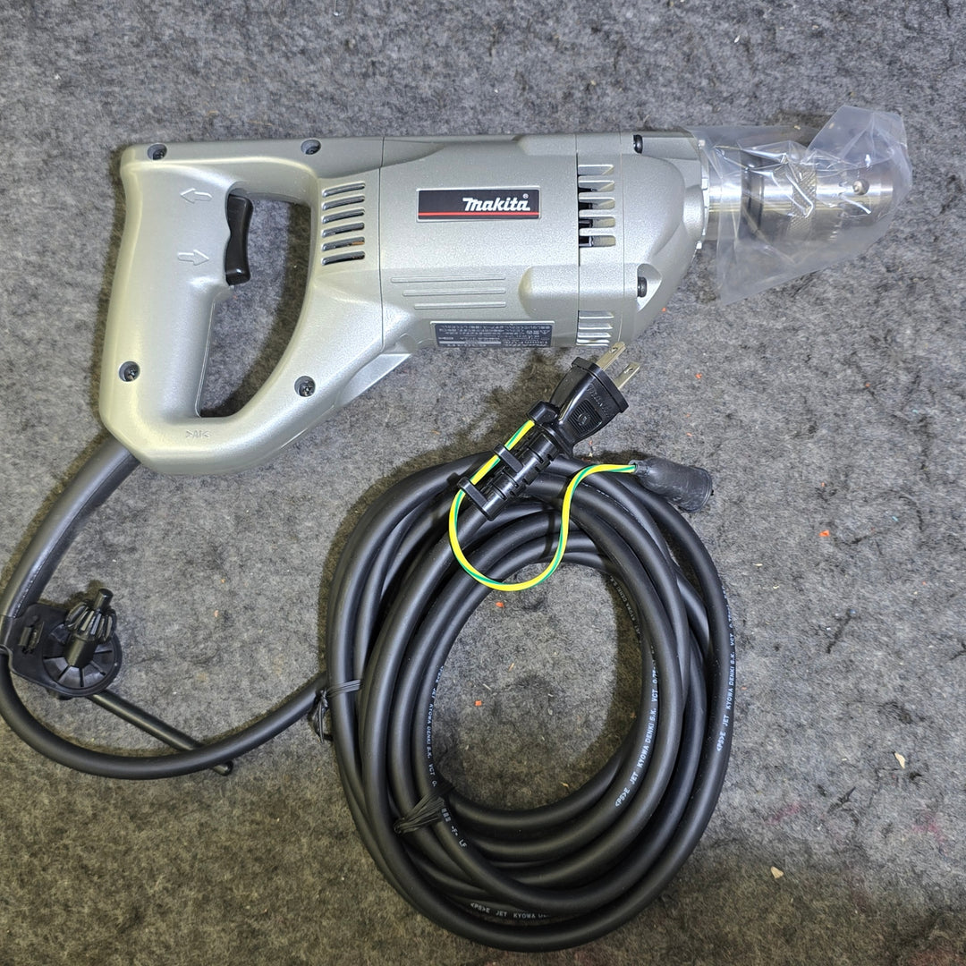 【未使用品】マキタ(makita) 電気ドリル 6304R【桶川店】