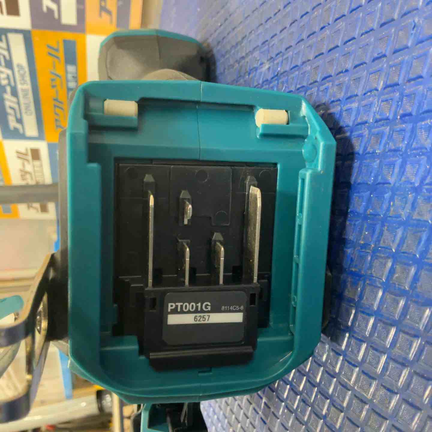 ◇マキタ(makita) 35mmコードレスピンネイラ PT001GZ【草加店