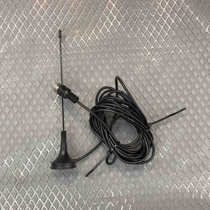 【中古品】ハイコーキ(HIKOKI ※旧:日立工機)  コードレスラジオ付テレビ UR18DSML(NN)【所沢店】