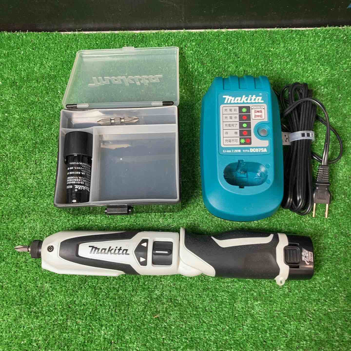 【美品】☆マキタ(makita) コードレスペンインパクトドライバ TD021DSHSP【岩槻店】