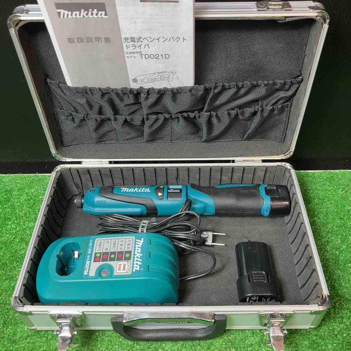 ☆マキタ(makita) 充電式ペンインパクトドライバ TD021DS 純正バッテリー1個+互換バッテリー1個おまけ付【岩槻店】