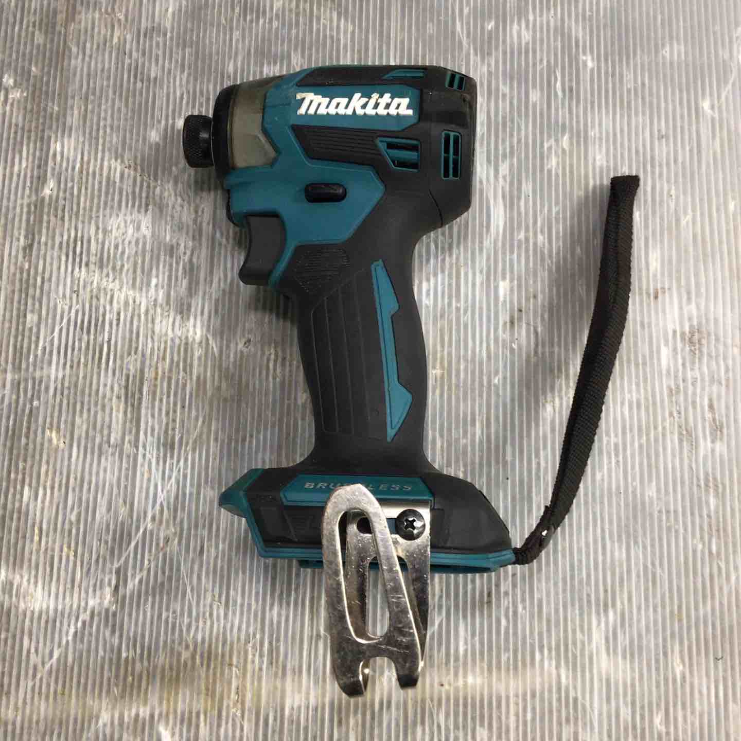 中古品 ☆ マキタ インパクトドライバ TD173DRGX (オリーブ)セット品 