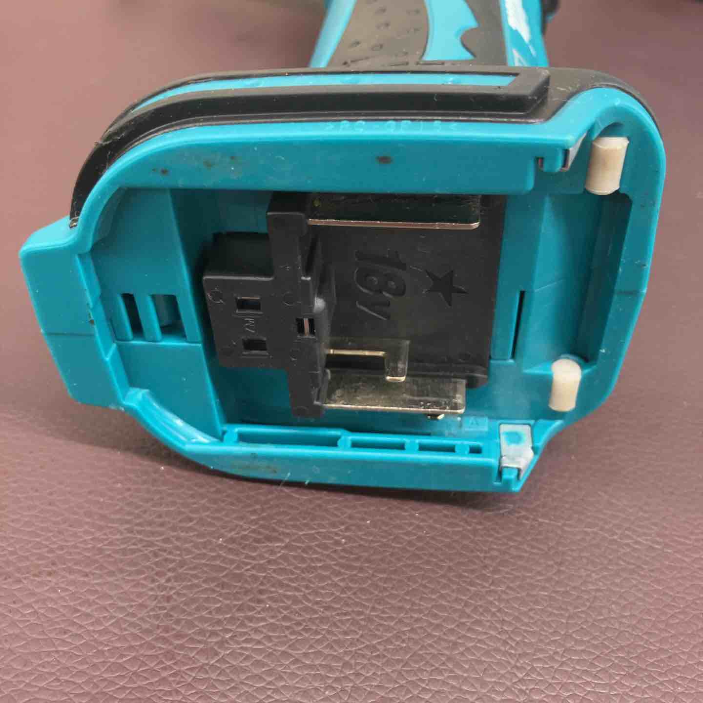 ◇マキタ(makita) コードレスニブラ JN161DRG【東大和店】 – アクト
