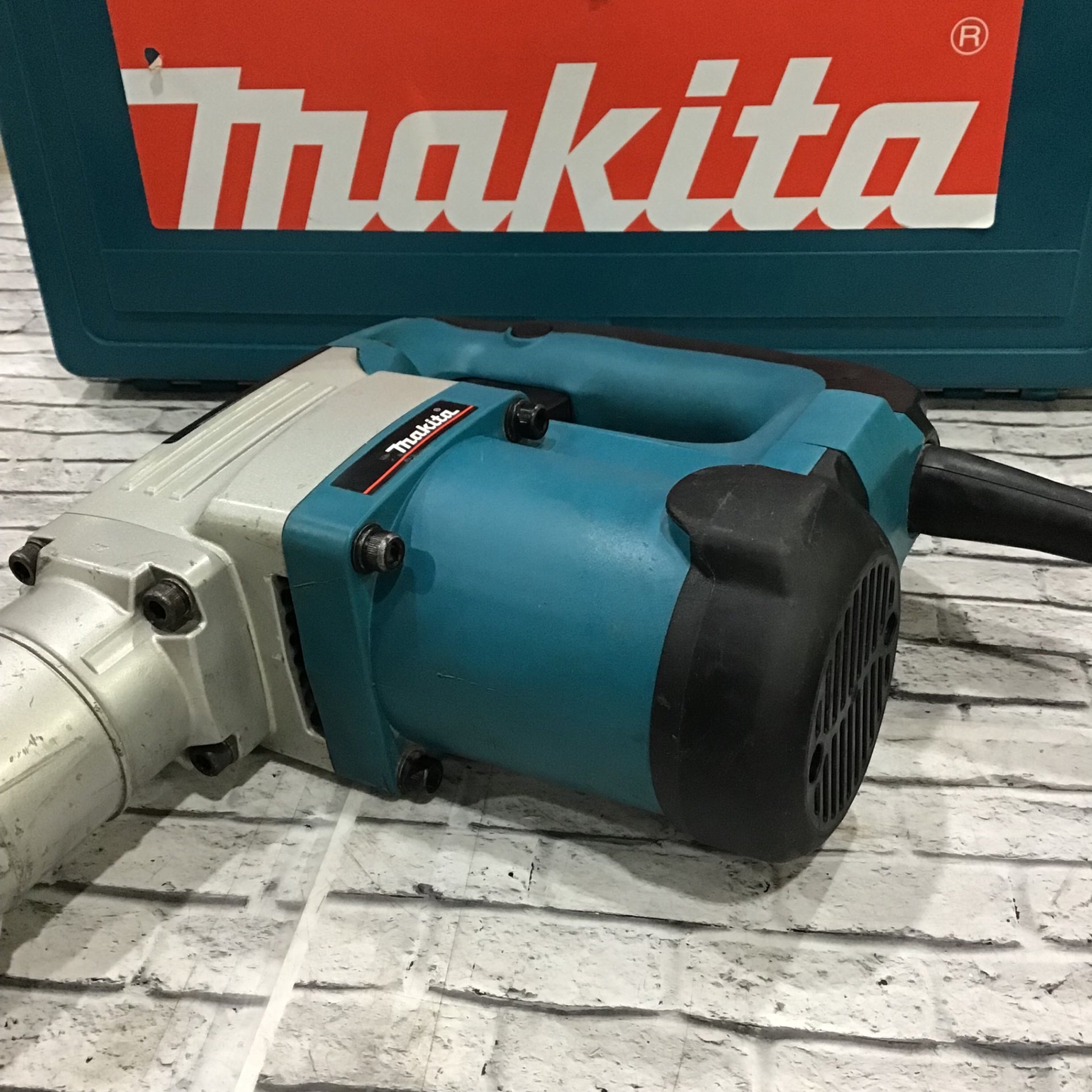 ☆マキタ(makita) 電動ハンマ HM0830【川口店】 – アクトツール