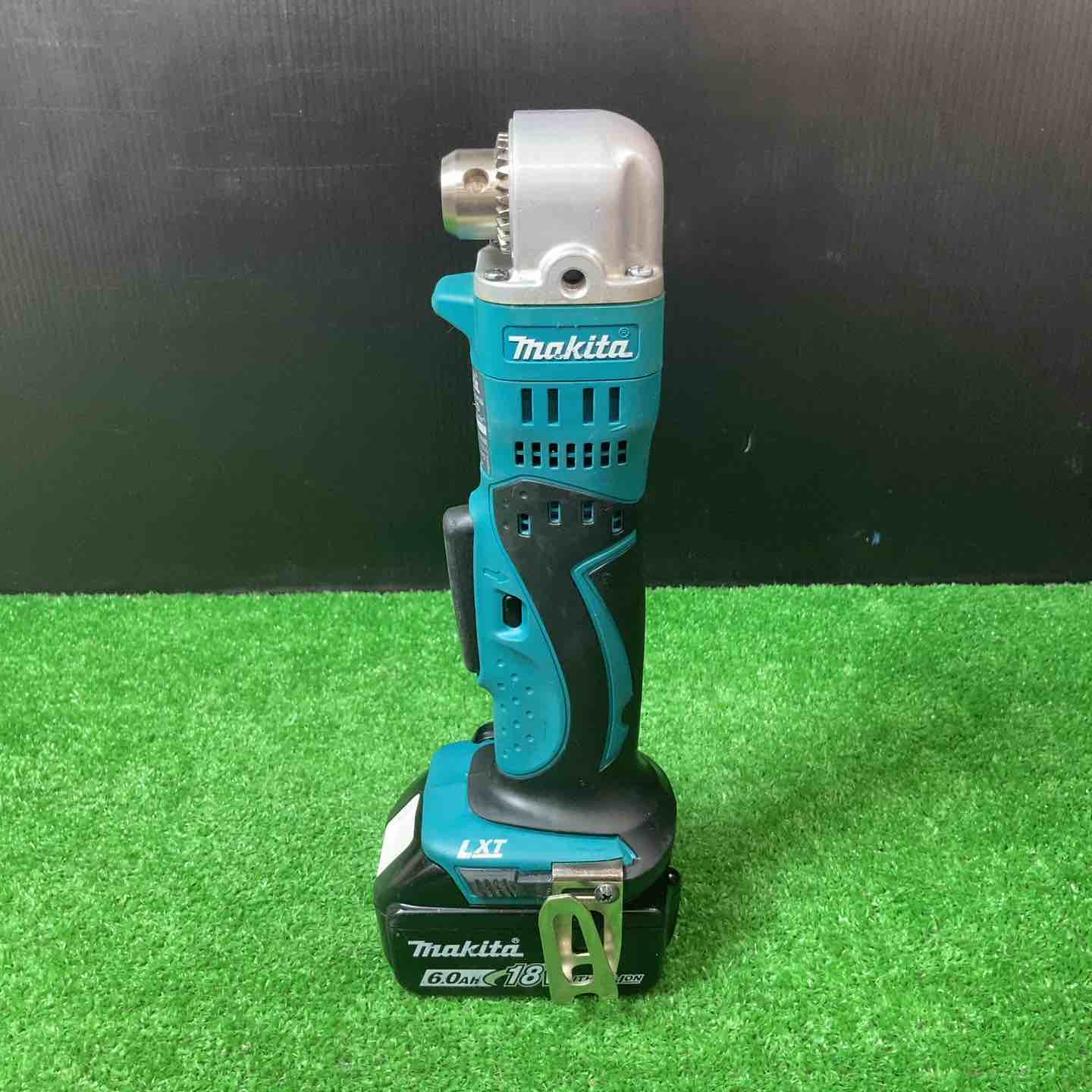 マキタ makita CL180FD 充電クリーナー 中古品 ※色褪せ有 ※フィルタ
