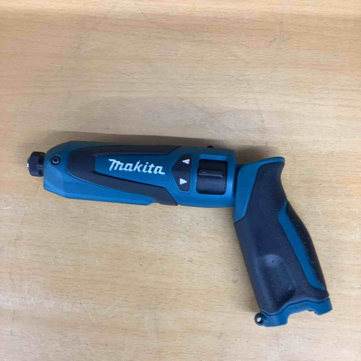 ☆マキタ(makita) コードレスペンインパクトドライバー TD021DZ【越谷店】
