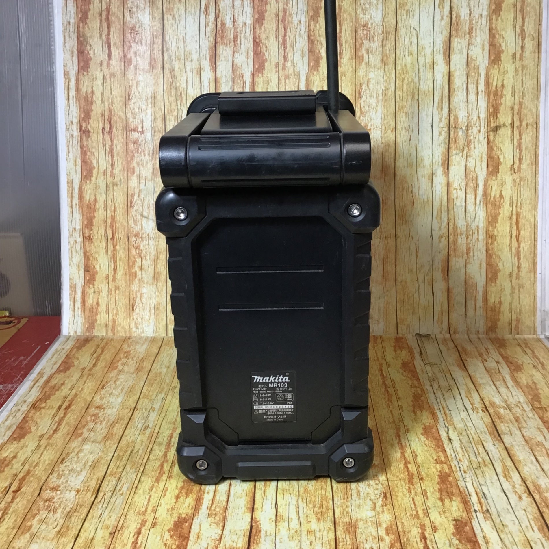 マキタ(makita) コードレスラジオ MR103B ☆マキタ(makita) コードレスラジオ MR103B【川崎店】 – アクト