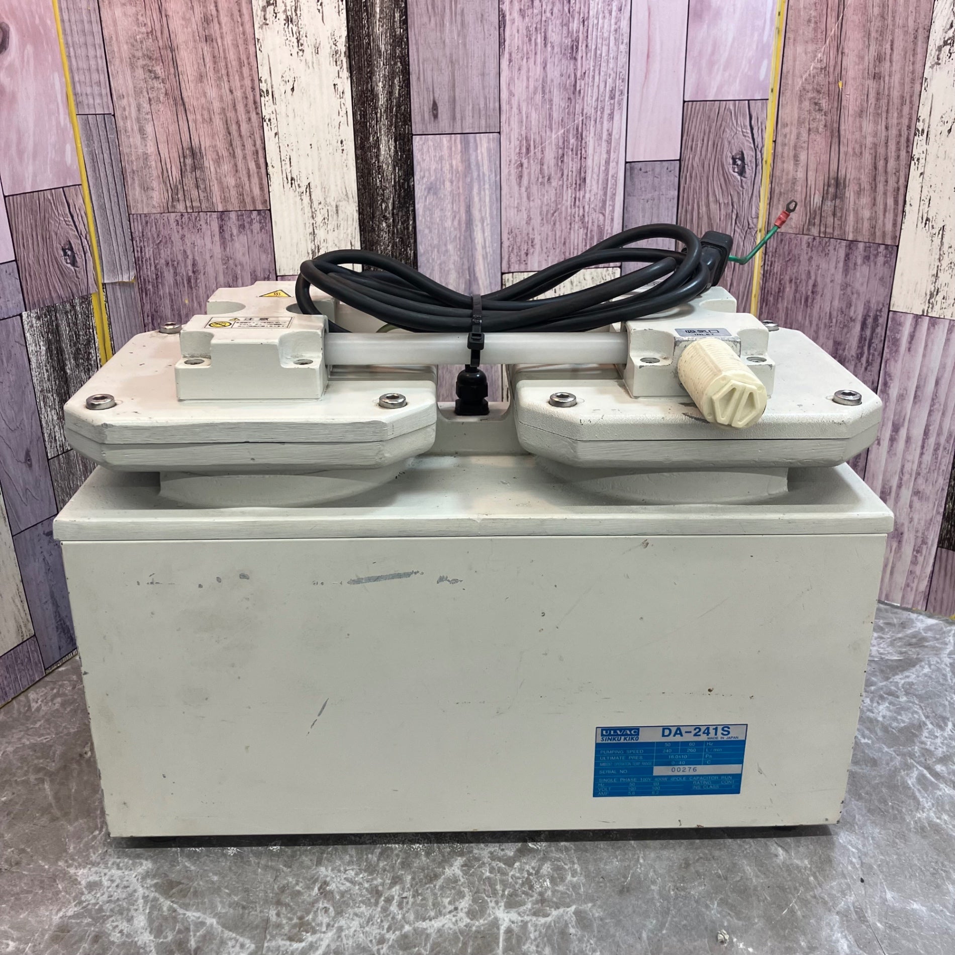 ULVAC ダイアフラム型ドライ真空ポンプ 100V DA241S【八潮店】 ULVAC ダイアフラム型ドライ真空ポンプ 100V DA241S【八潮店