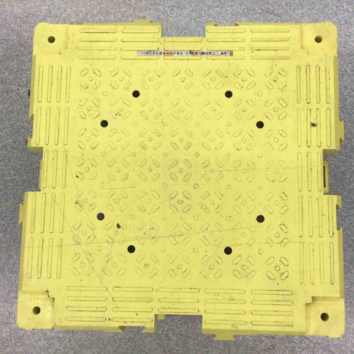 ALINCO アルインコ ステップキューブ 1.47kN 樹脂製作業台 天面500㎜x500㎜ 高さ【八潮店】