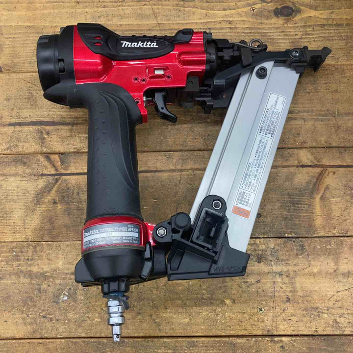 ★マキタ(makita) 高圧フロアタッカ AF530H【所沢店】