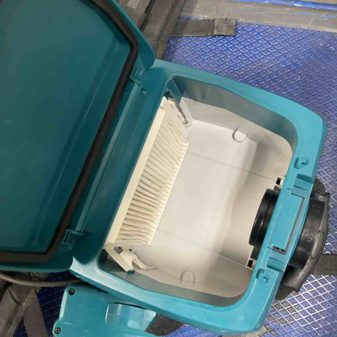 ★マキタ(makita) コードレス背負集じん機 乾式 VC265DZ【草加店】