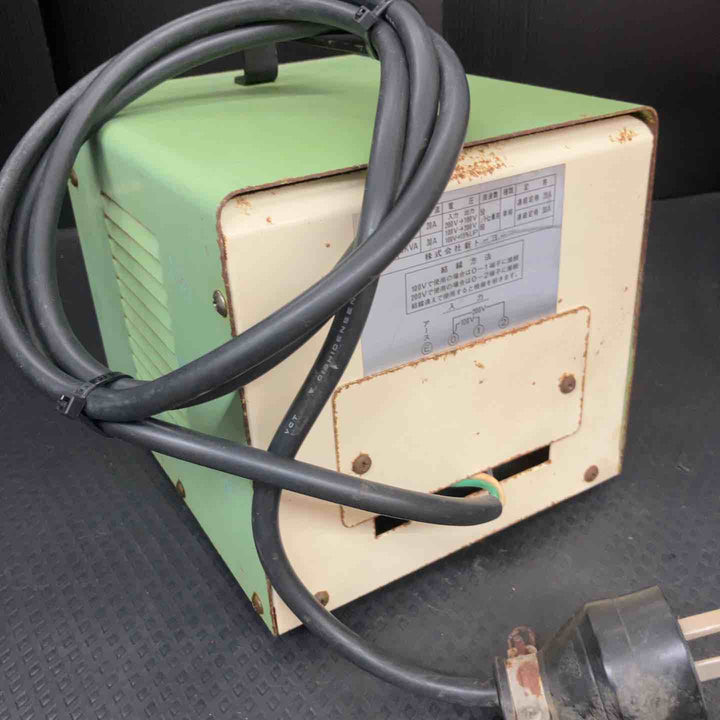 ◇新トーヨー トランス SN-30A パワートランサー 降圧器 変圧器 出力100Vのみ【鴻巣店】